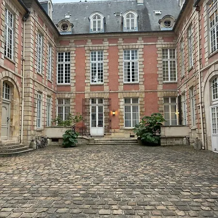 Charme Du Marais